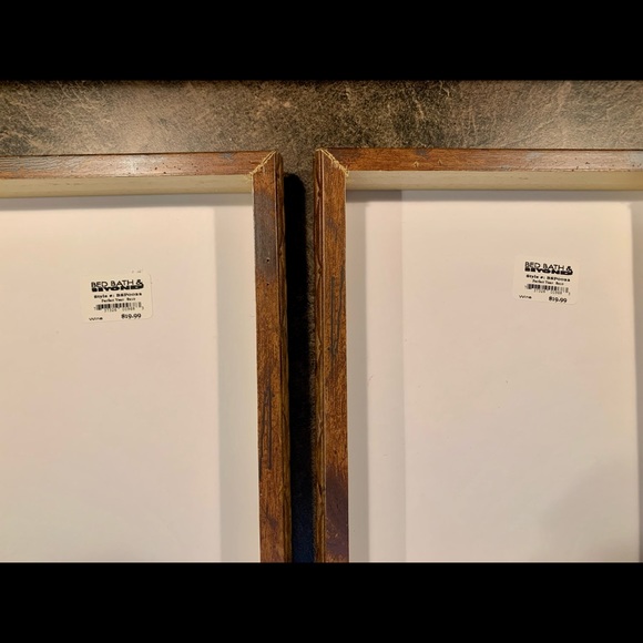 2 Vintage Wine Prints with 3D Wooden Frame - Picture 4 of 8